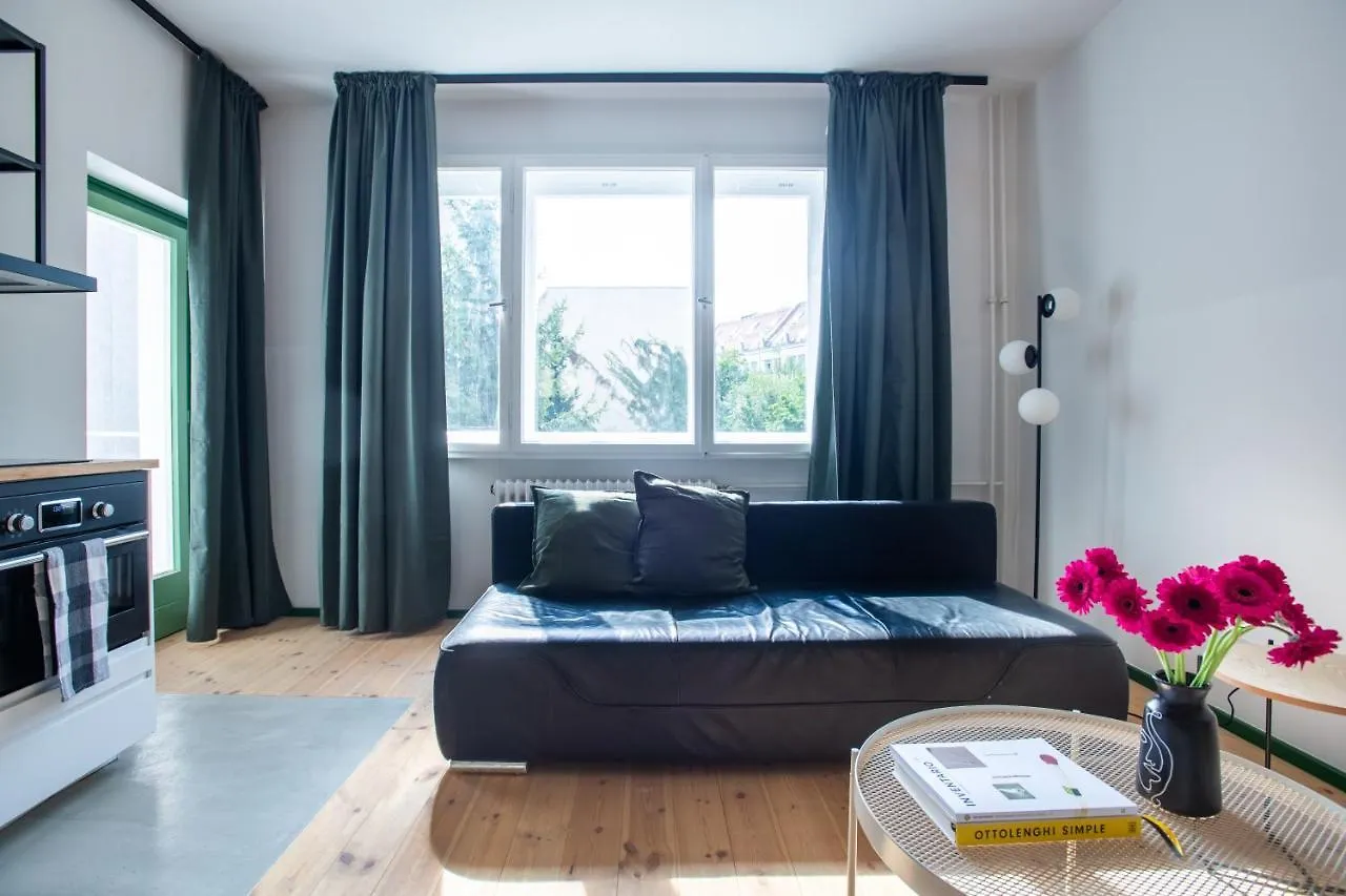 Flattering - Berlin Aparthotel