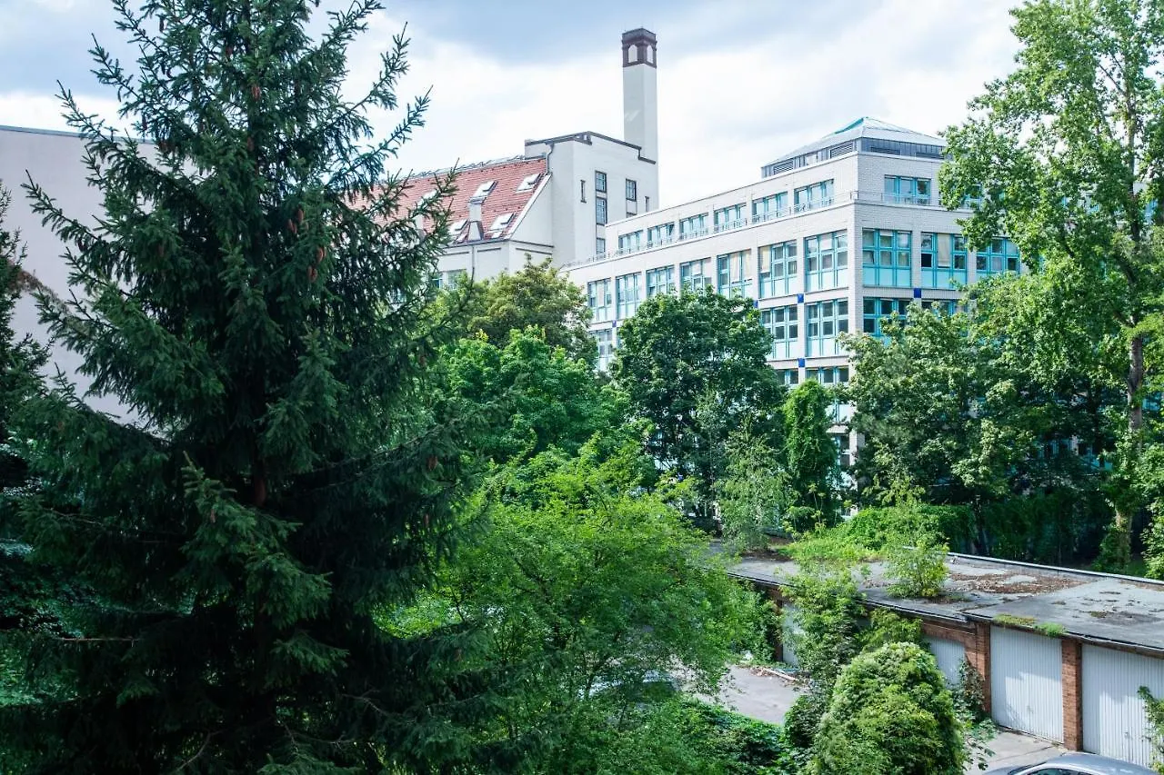 Flattering - Berlin Aparthotel